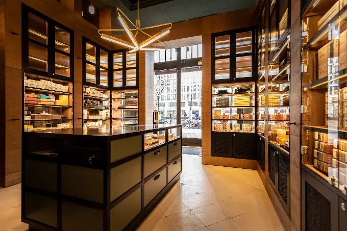La Casa del Habano Noblego - Photo 1