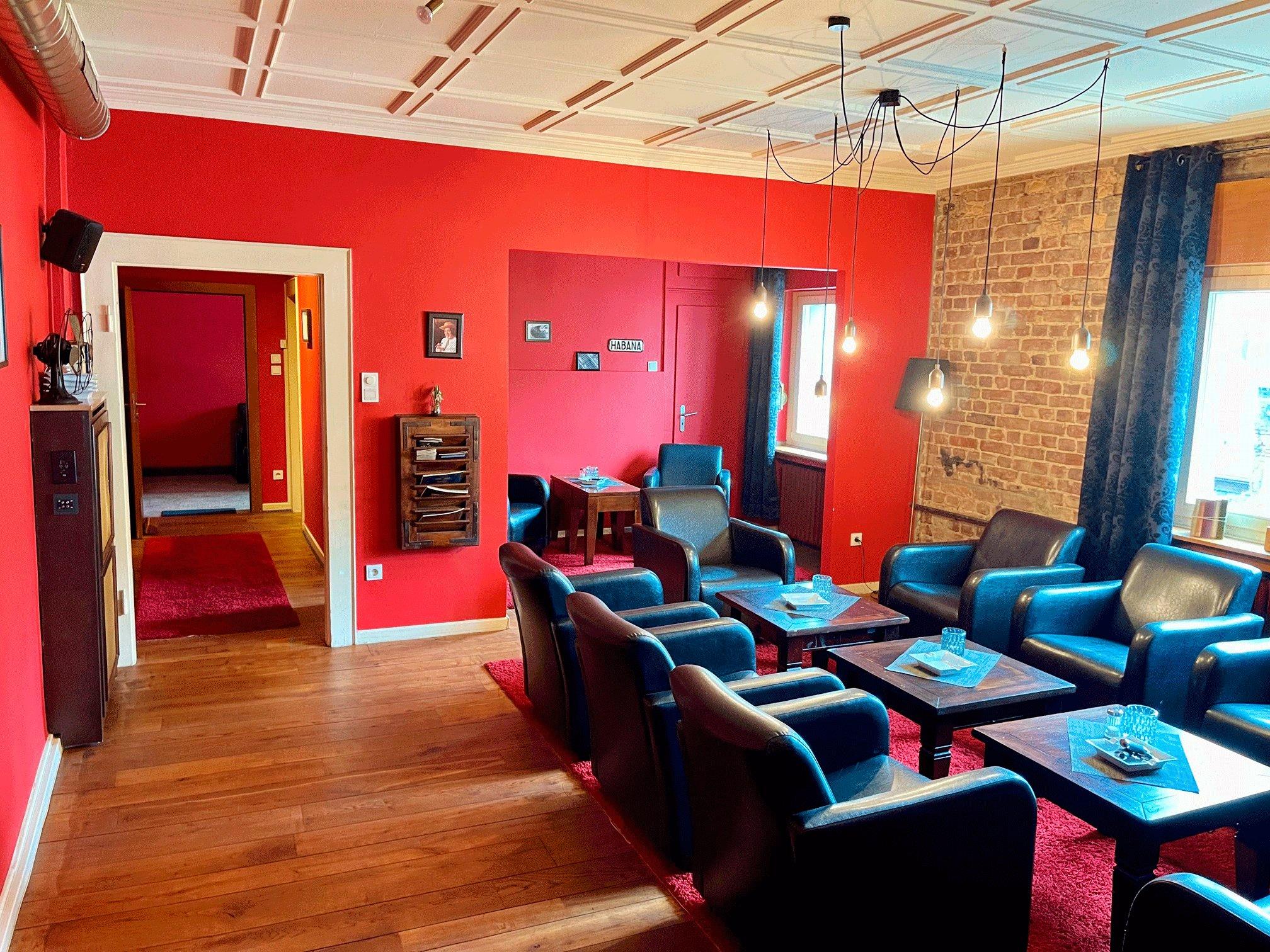 La Casa del Habano Dusseldorf by Tabac Benden - Photo 1