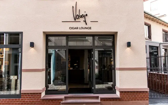 La Casa del Habano Vabajo Cigar Lounge - Photo 1