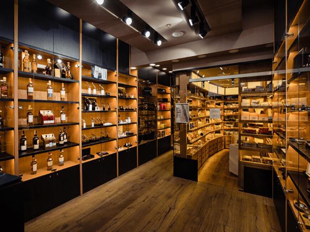 La Casa del Habano El Unico Deluxe (JW Marriott) Bucharest - Photo 1