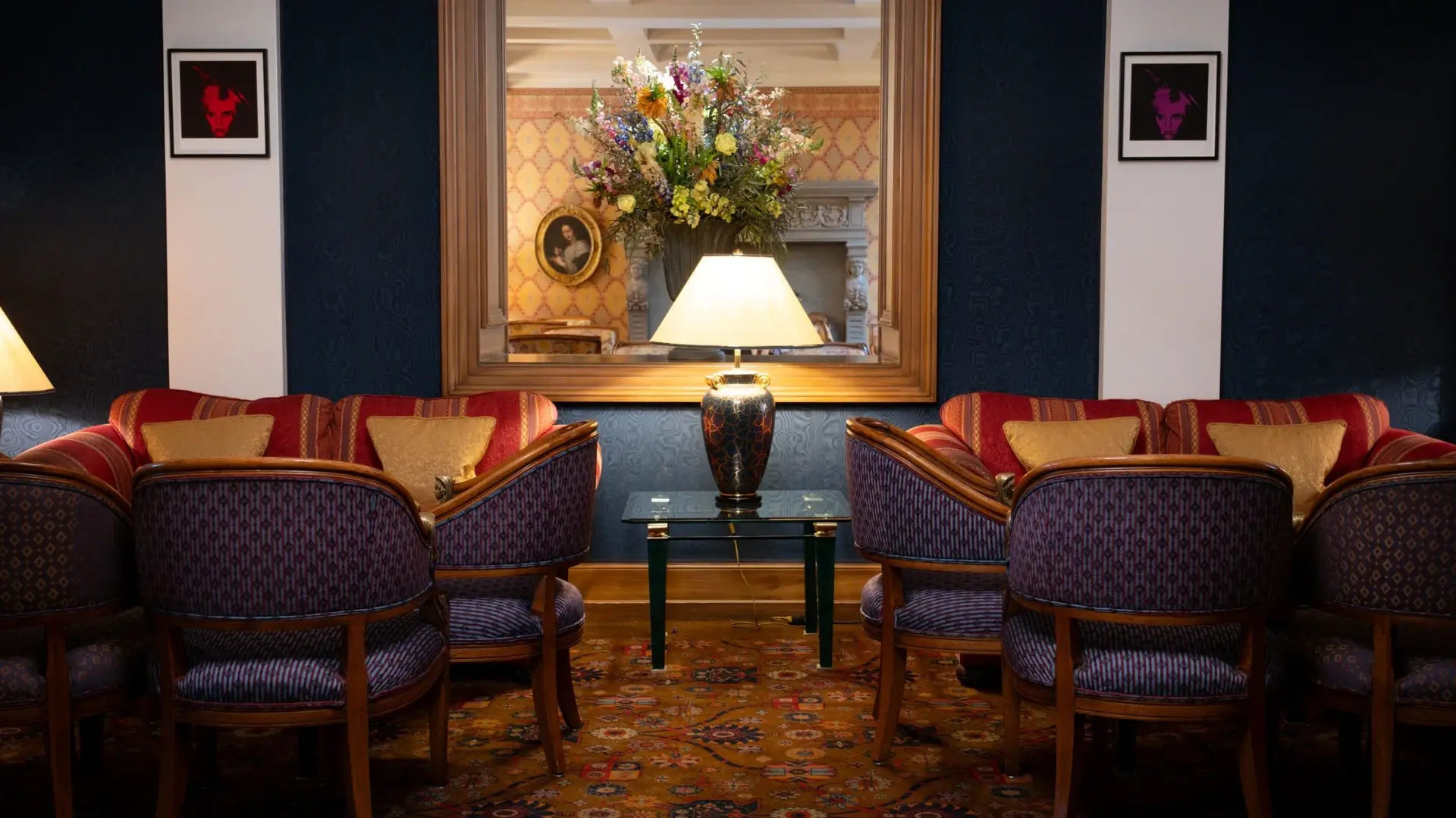Kulm Hotel - Altitude Bar & Cigar Lounge - Photo 1