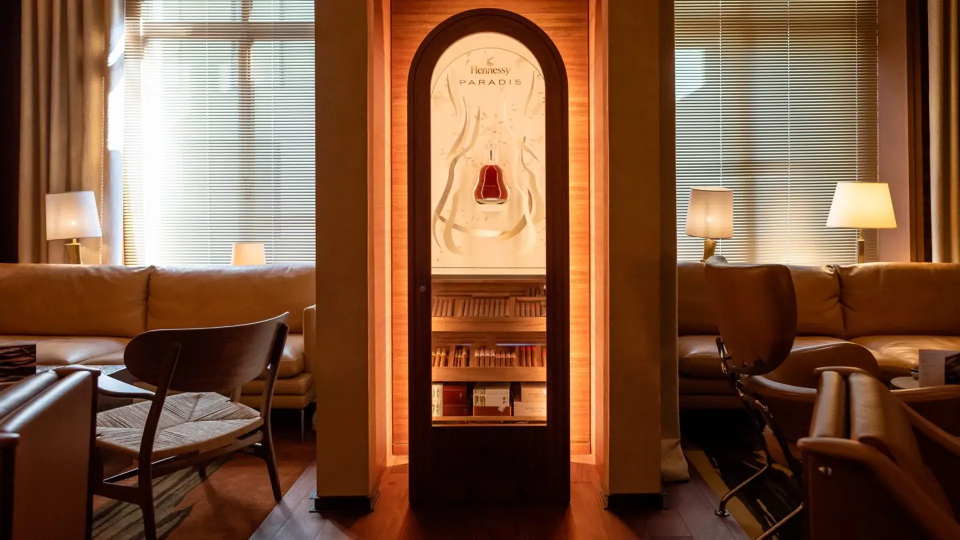 Eden Cigar Lounge - Photo 1