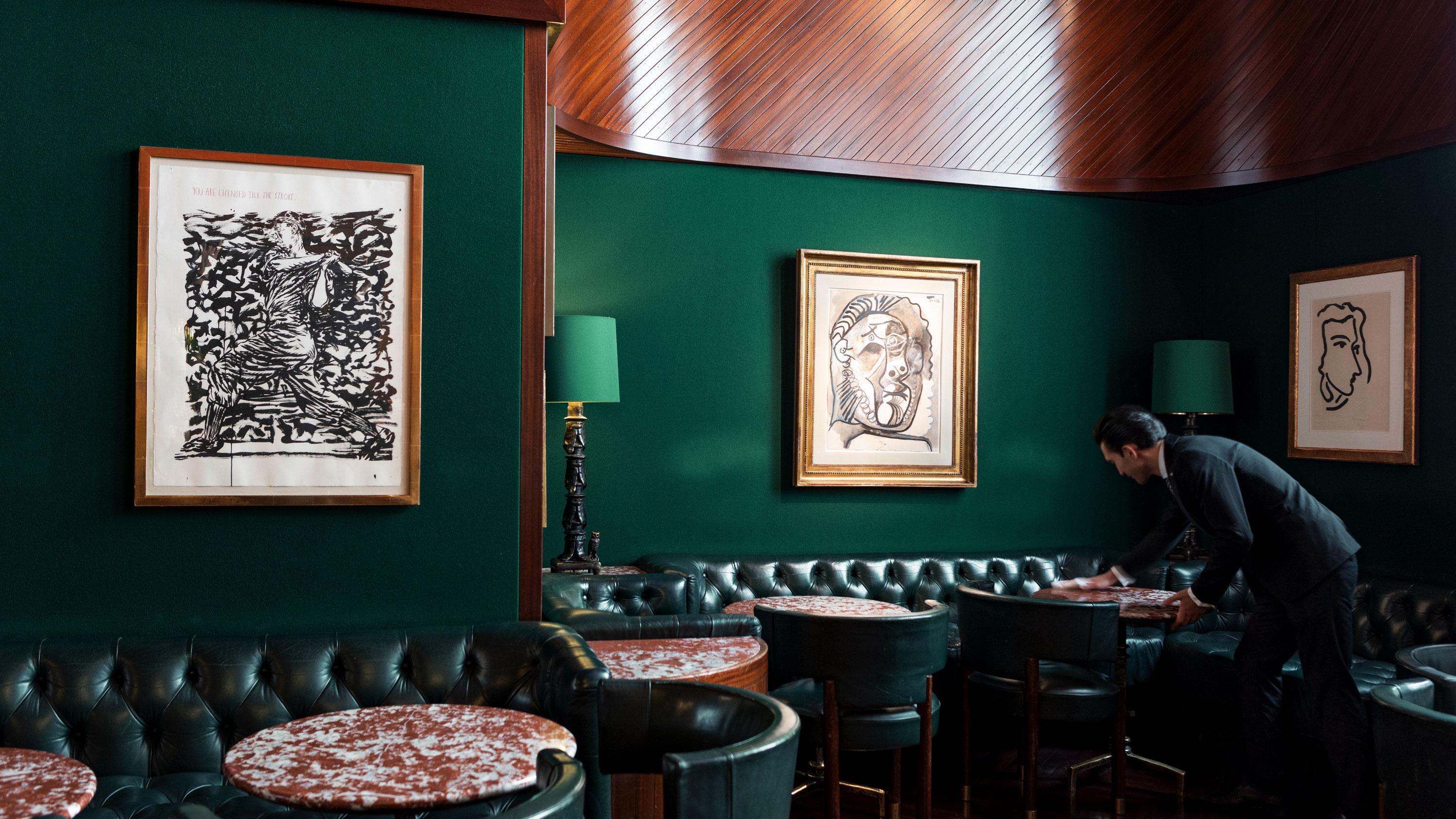 Kronenhalle Bar - Photo 1