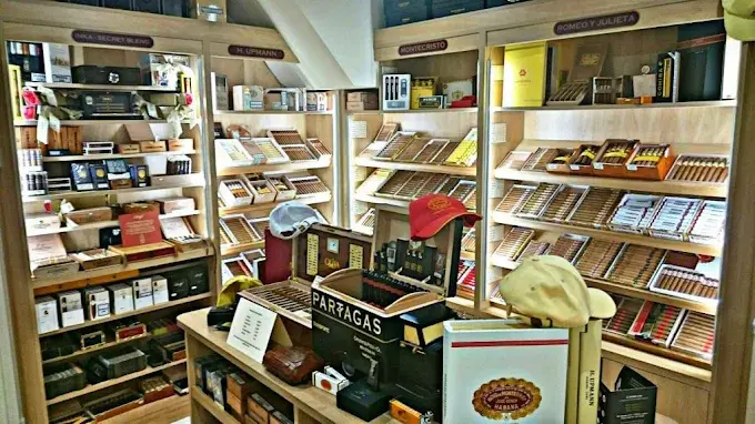 La Casa del Habano Knutsford - Photo 1